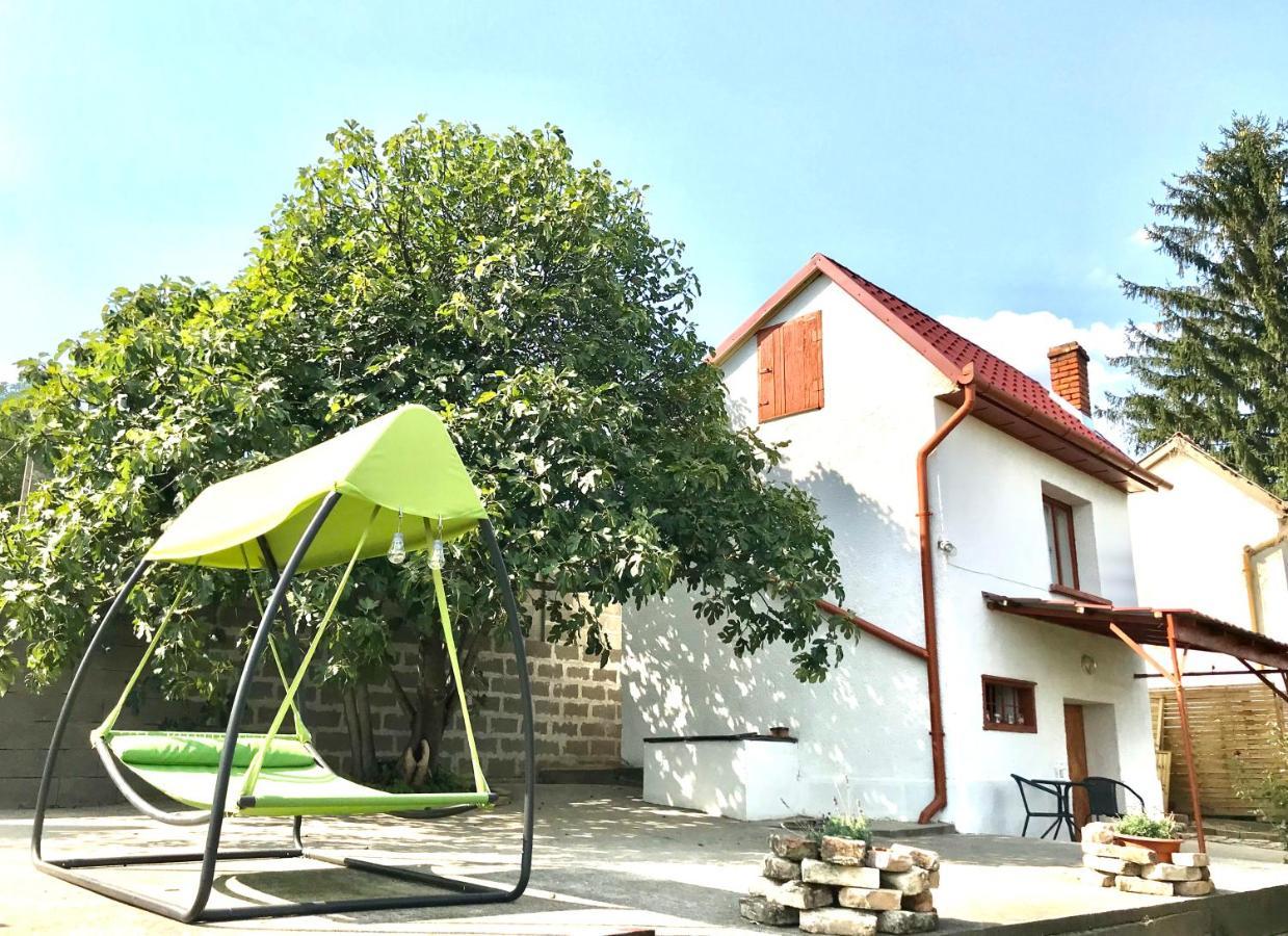 Boraszporta - Preshaz Hotel Villany Exterior photo